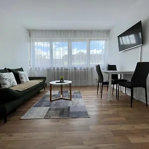 Adriana , Free Parking Appartement